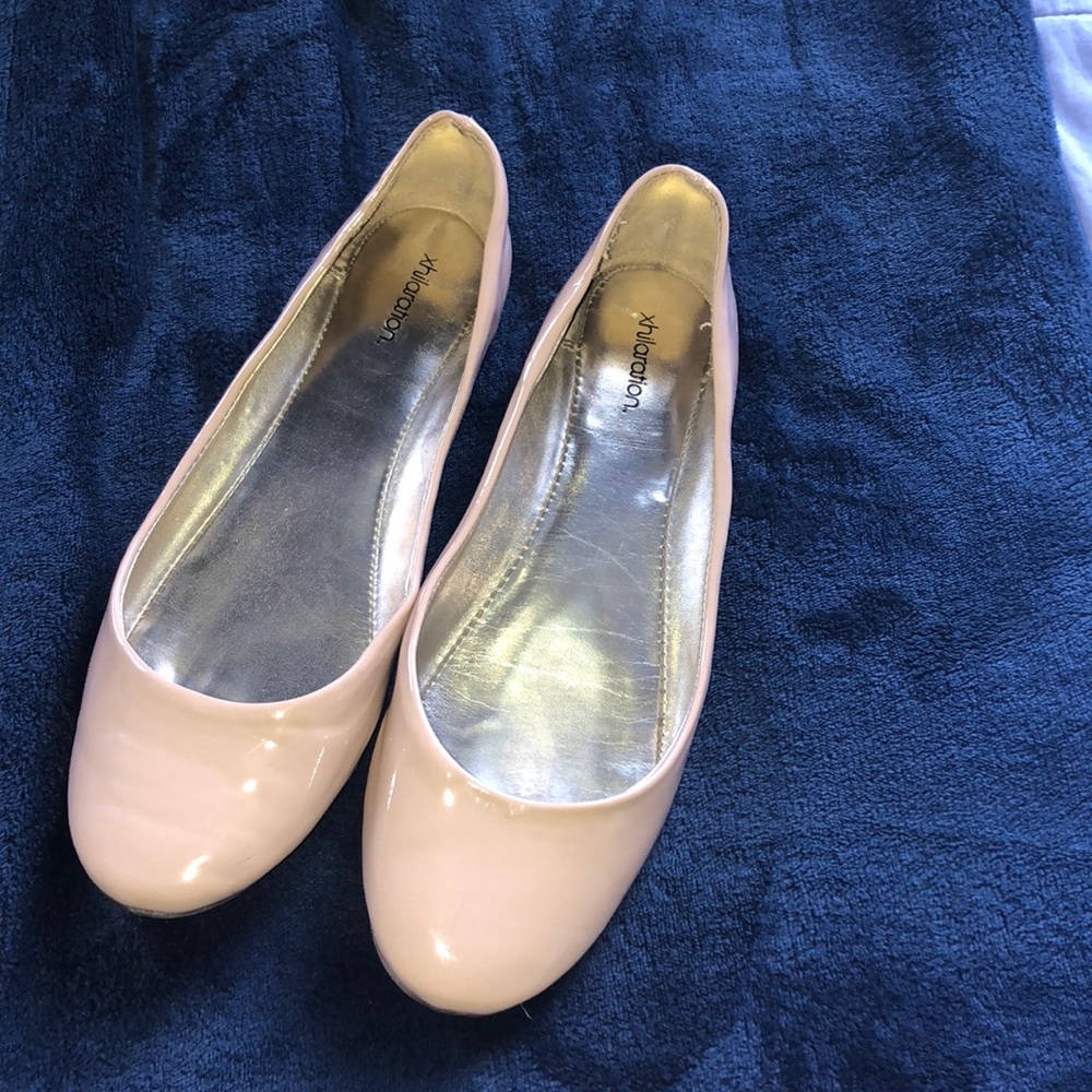 Nude Flats